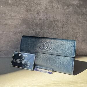 Chanel CC Logo Wallet